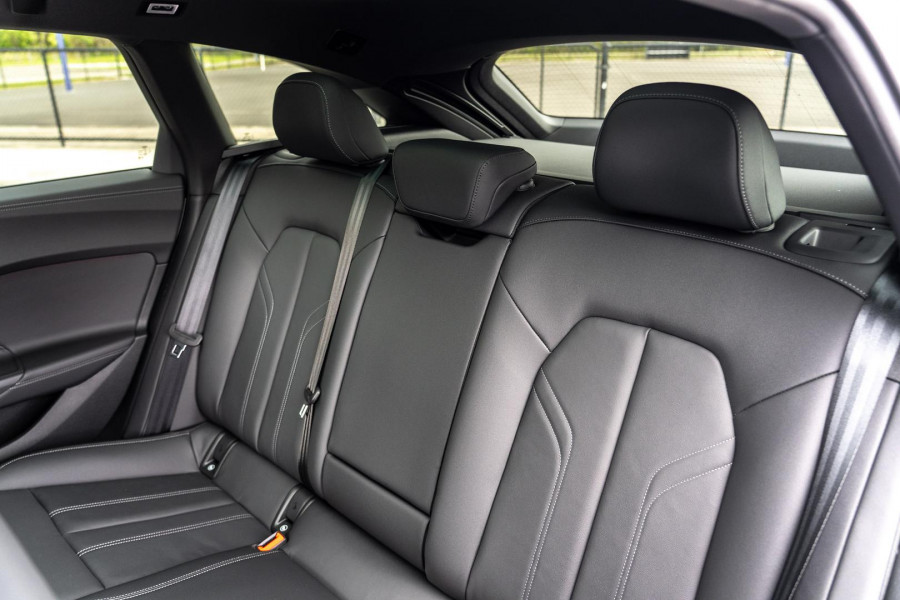 2025 Audi A5 B10 e-hybrid S-Line Wagon