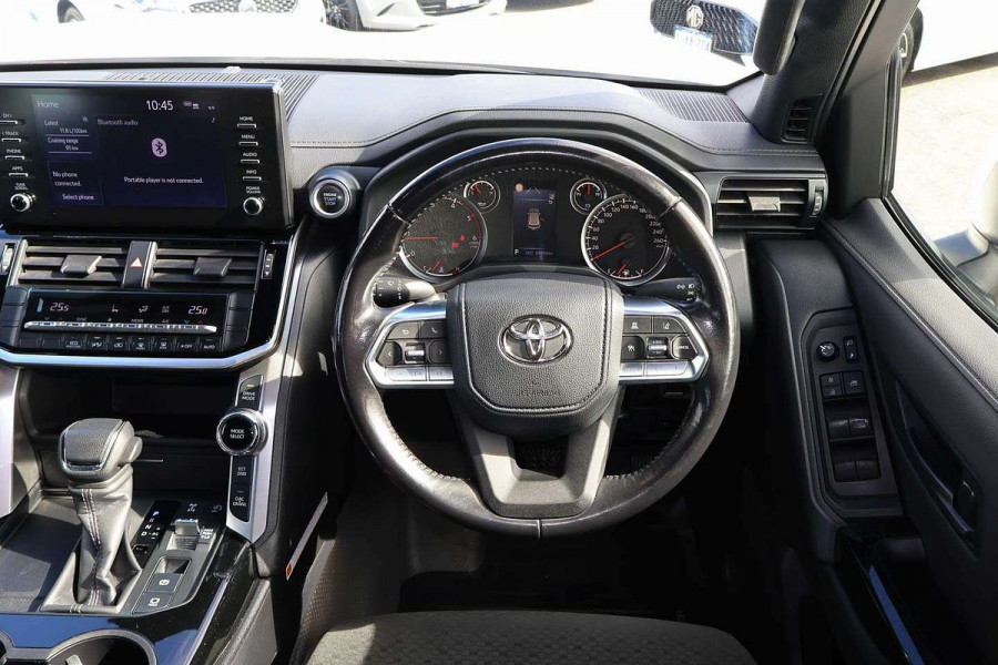 2023 Toyota LandCruiser FJA300R GX SUV Image 11