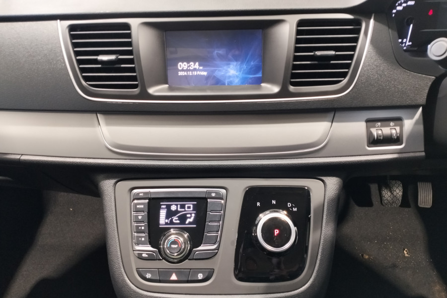 2024 LDV G10 SV7C + Van Image 12