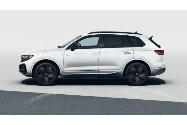2026 Volkswagen Touareg RC 210TDI Wolfsburg Edition SUV Image 2