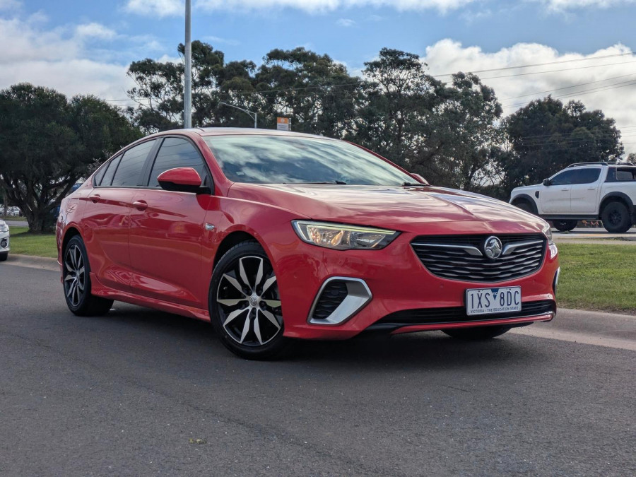 2018 Holden Commodore ZB RS Liftback Image 1
