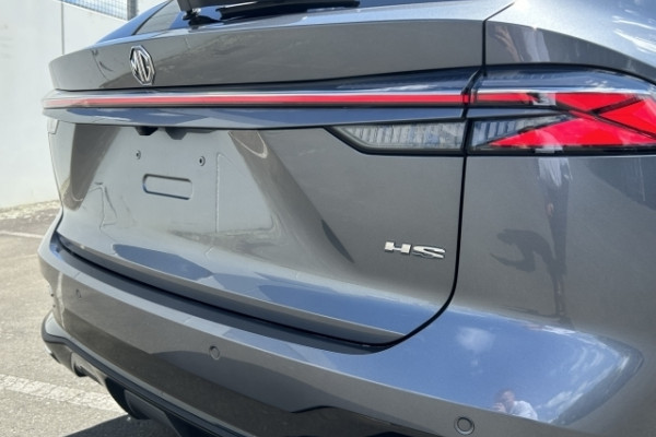 2026 MG HS Essence SUV Image 8