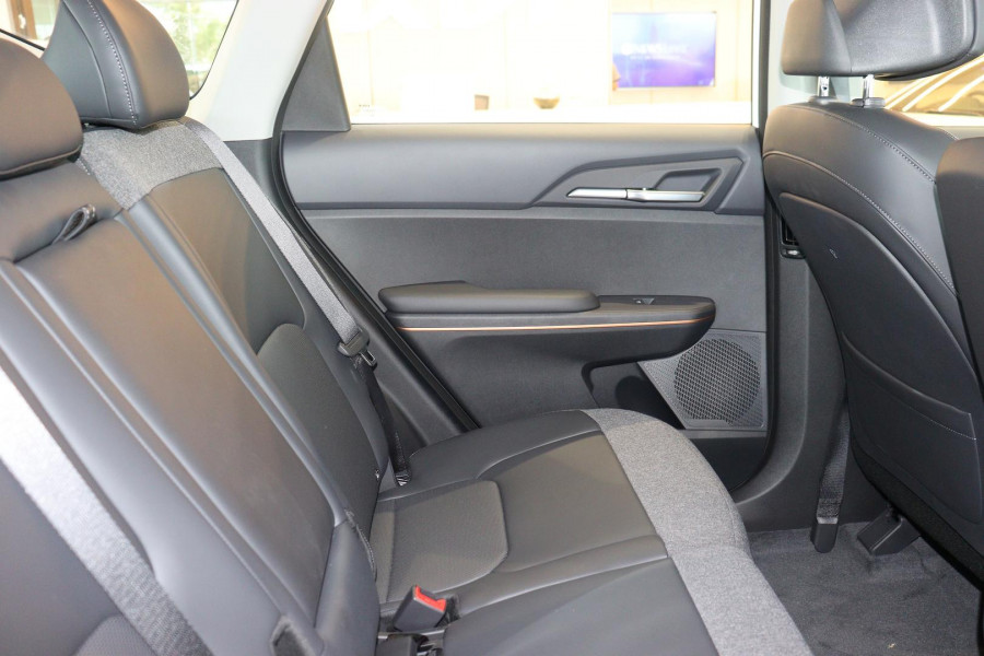 2026 Kia EV5 OVc Air Standard Range SUV Image 22