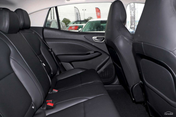 2026 MG MG4 EV Urban AH4E Essence 54 Hatch Image 9