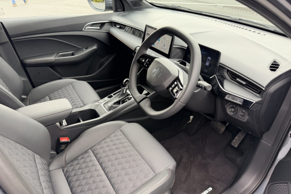 2026 MG MG3 Essence Hatch Image 8