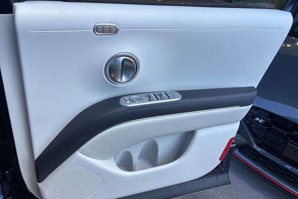 2026 Hyundai Palisade LX3.V1 Calligraphy SUV Image 18