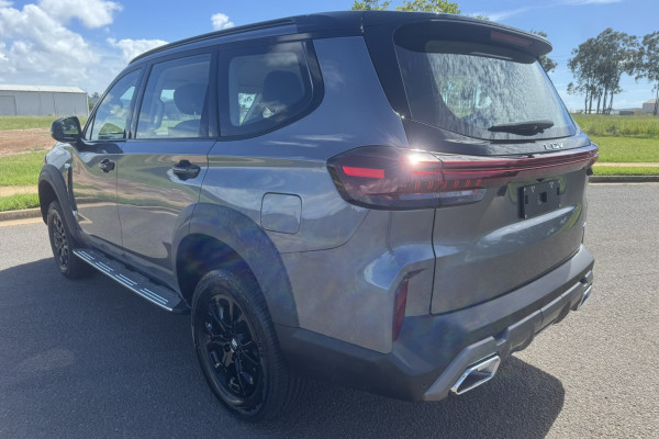 2026 MY25 LDV D90 Mode Wagon Image 5