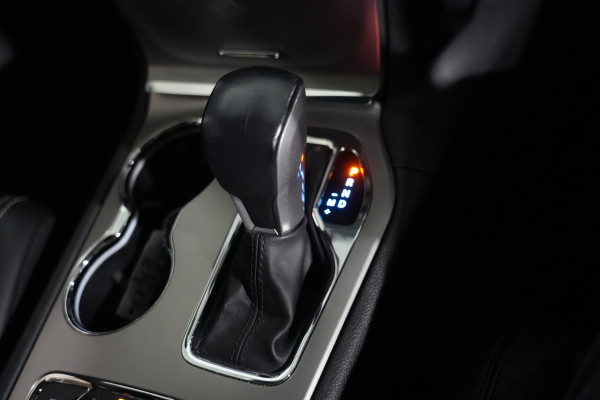 2021 Jeep Grand Cherokee Cherokee 80th Anniversary Special Edtn SUV Image 16