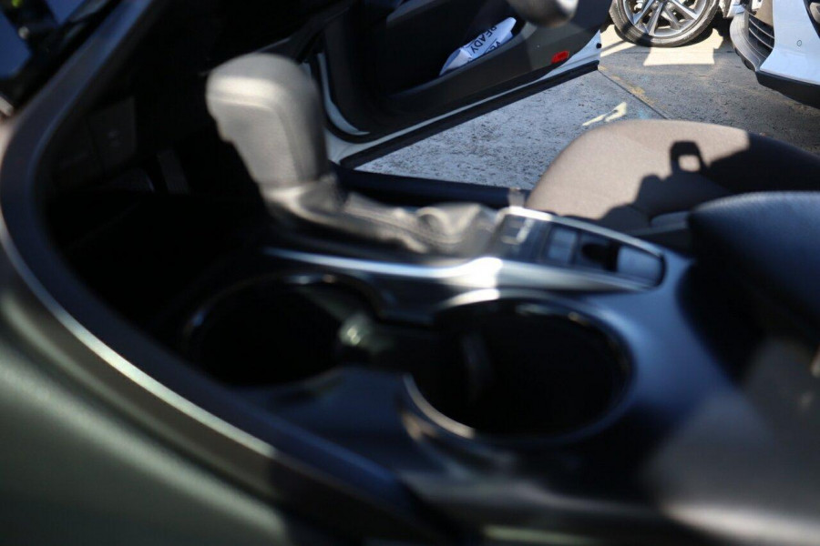 2018 Toyota Camry AXVH71R Ascent Sedan Image 20