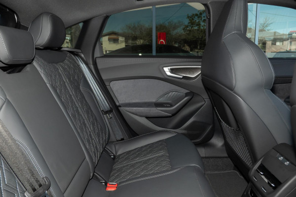 2025 Audi S5 B10 Sedan image 9