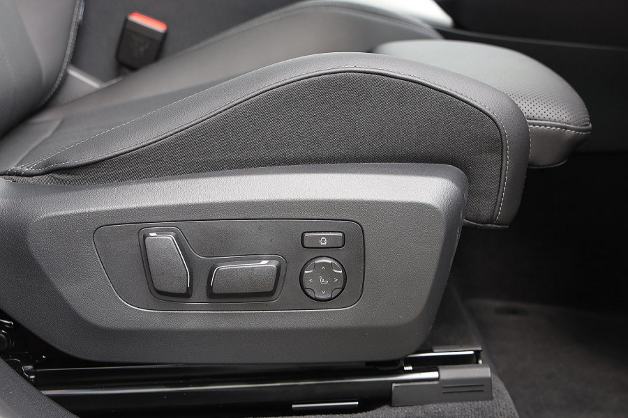 2025 BMW X3 G45 30e xDrive SUV