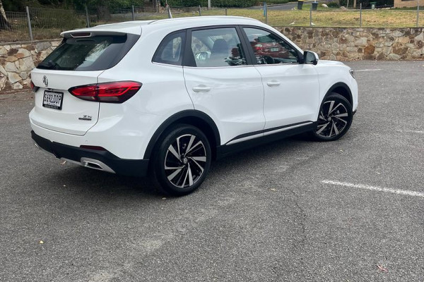 2024 MY25 MG ZS ZS32 Essence Hybrid+ SUV