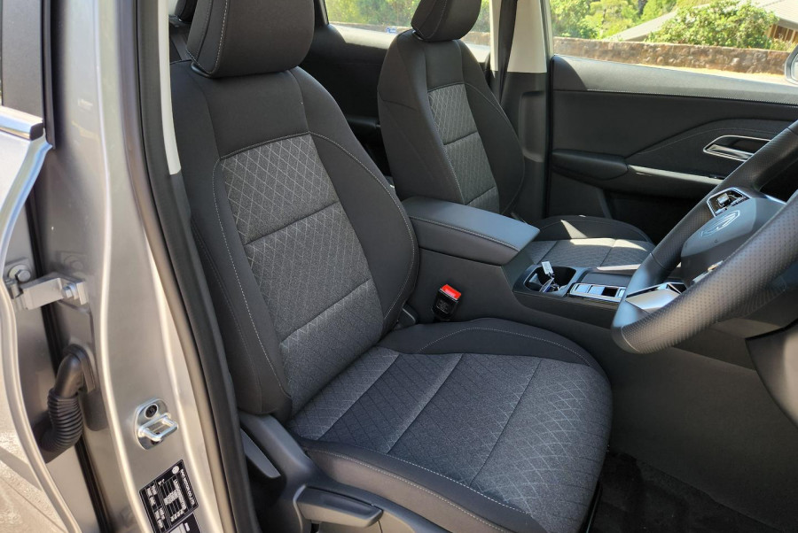 2025 MG ZS ZS32 Excite Hybrid+ SUV Image 10