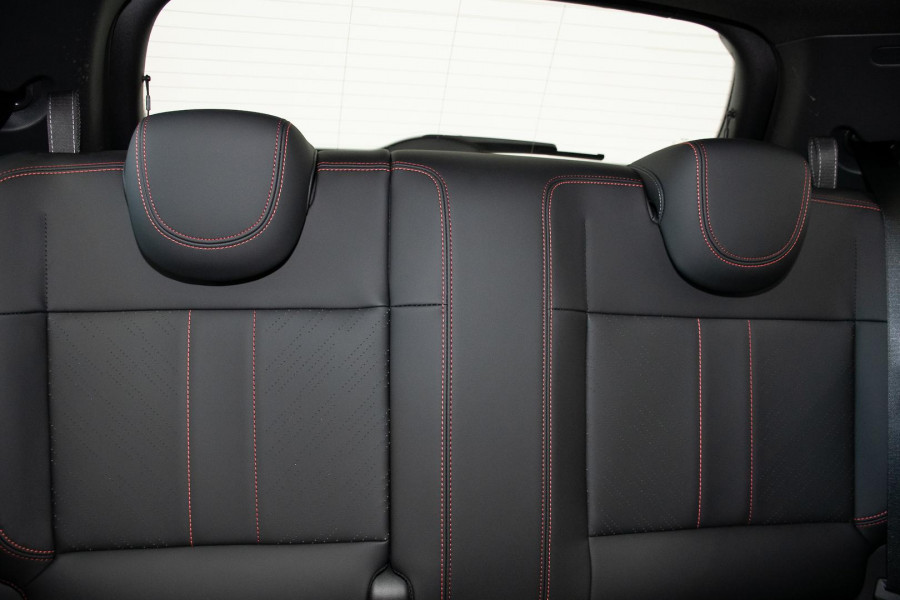 2026 MY25 MINI Cooper J01 JCW E Favoured Hatch