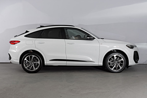 2025 Audi Q5 GU TFSI 150kW SUV image 3