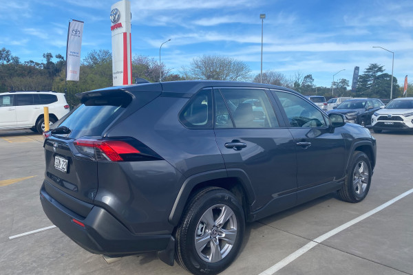 2022 Toyota RAV4 MXAA52R GX SUV Image 5