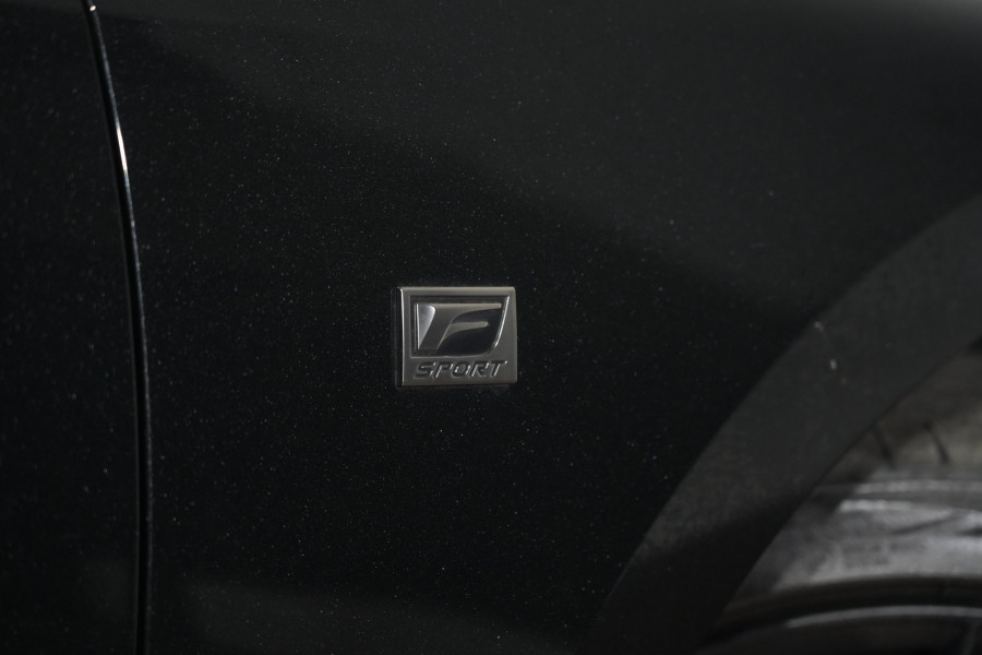 2022 Lexus Is500 F Sport Sedan Image 11