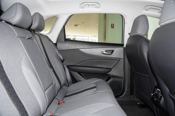2026 MG MGS5 EV ZS3EM Essence 49 SUV Image 10
