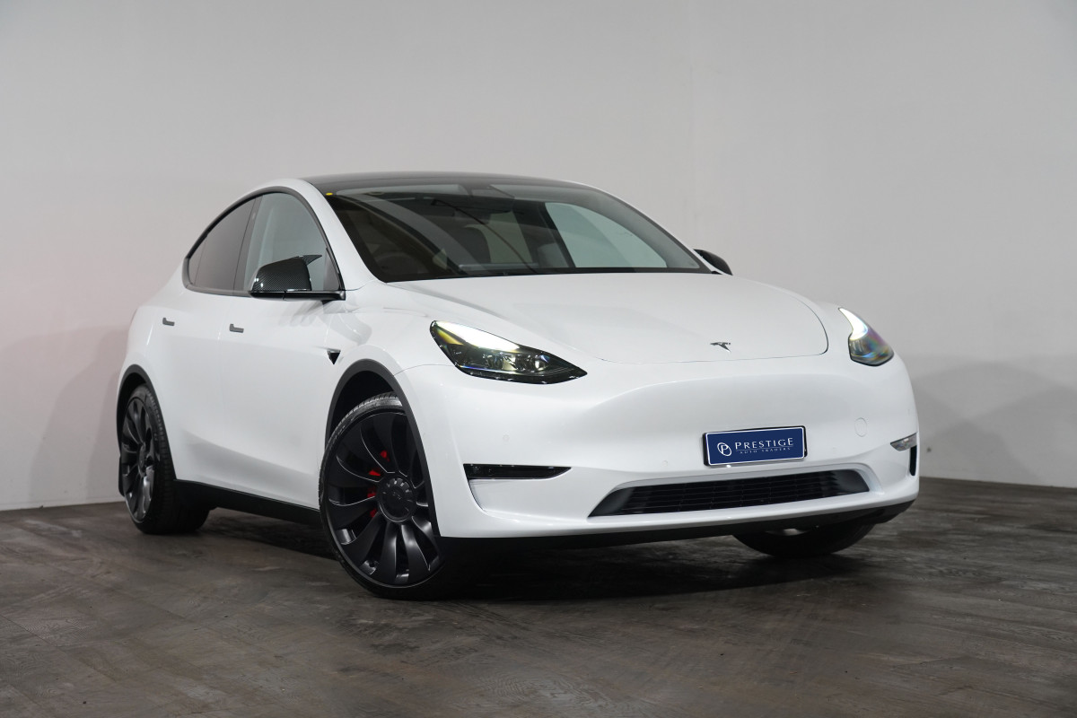 2023 Tesla Model Y Y Performance SUV