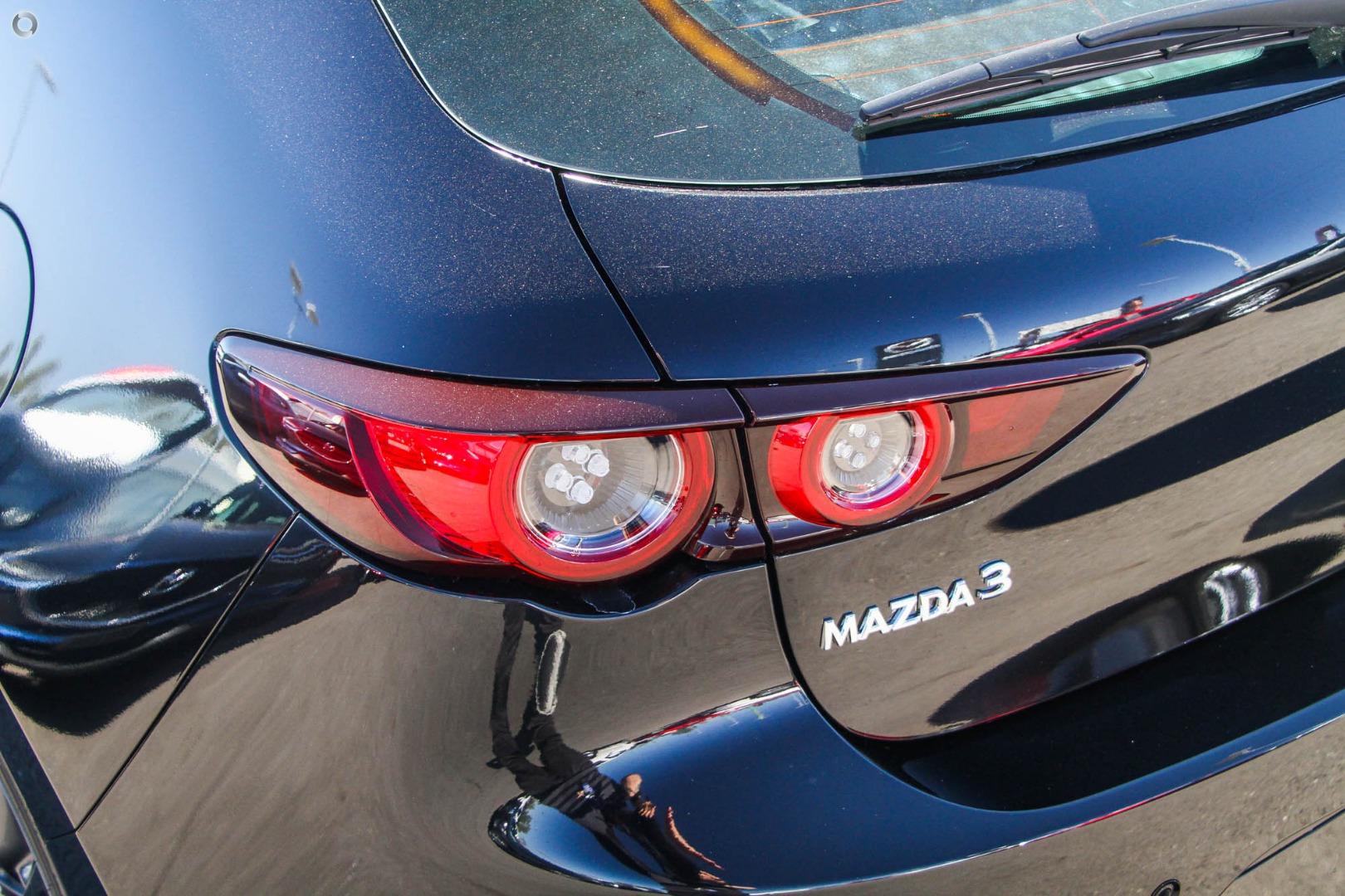 2024 Mazda 3 BP Series G20 Evolve Hatch Image 3