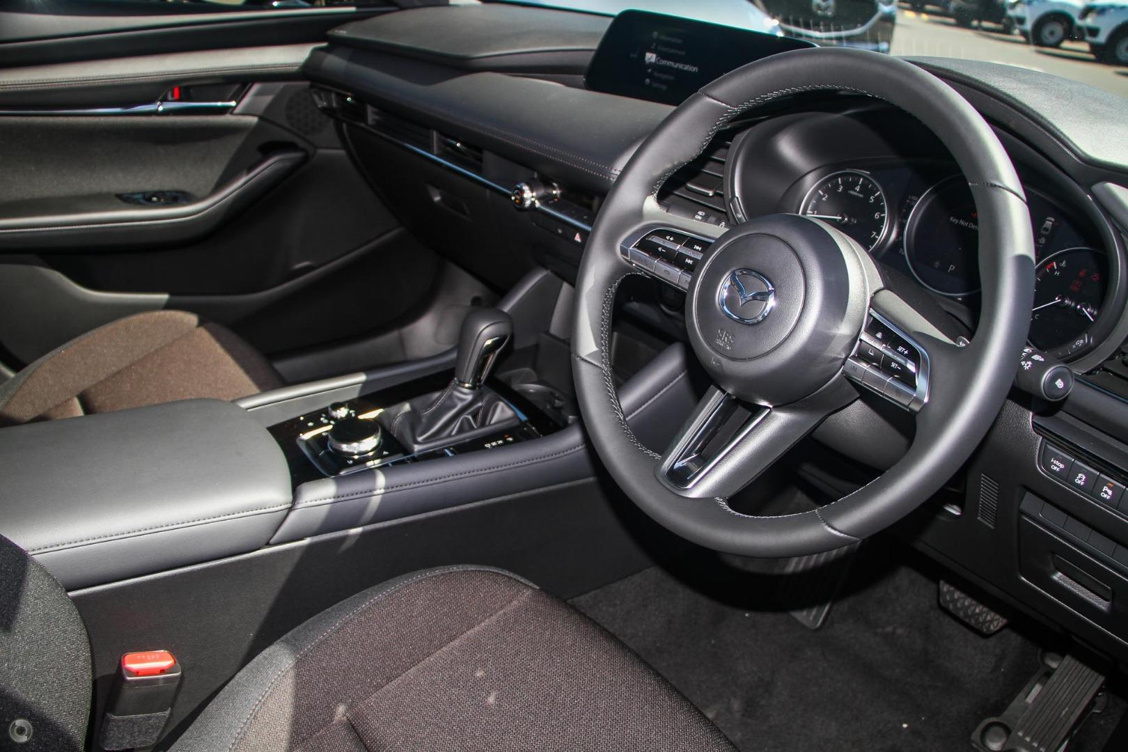 2024 Mazda 3 BP Series G20 Evolve Hatch Image 8
