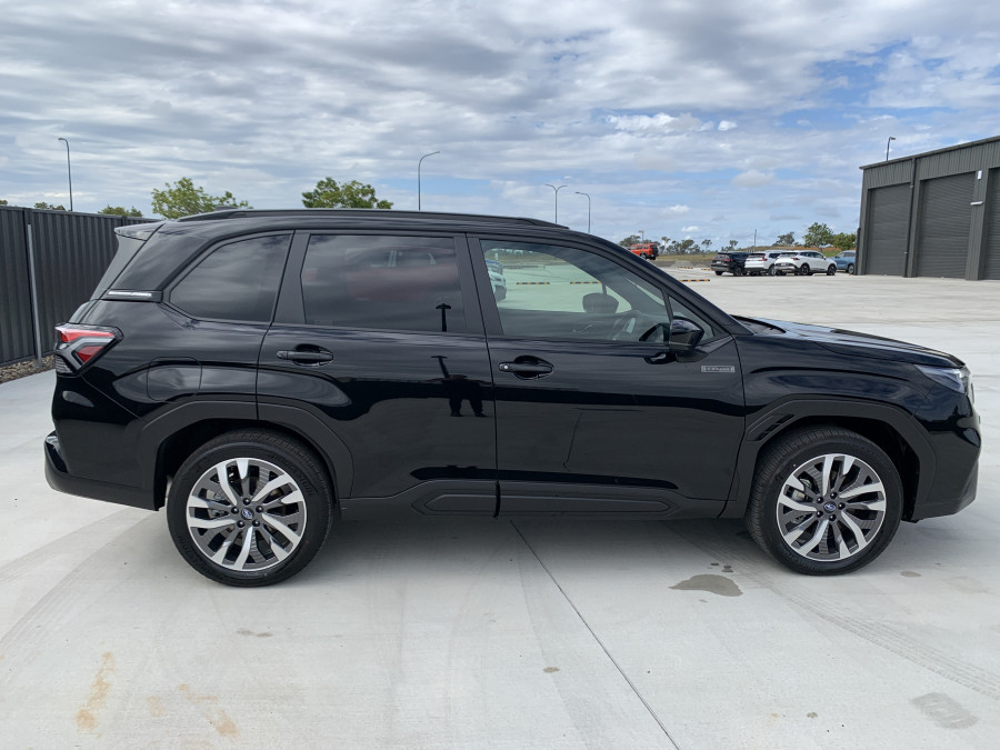 2025 MY26 Subaru Forester S6 Hybrid Touring SUV Image 8