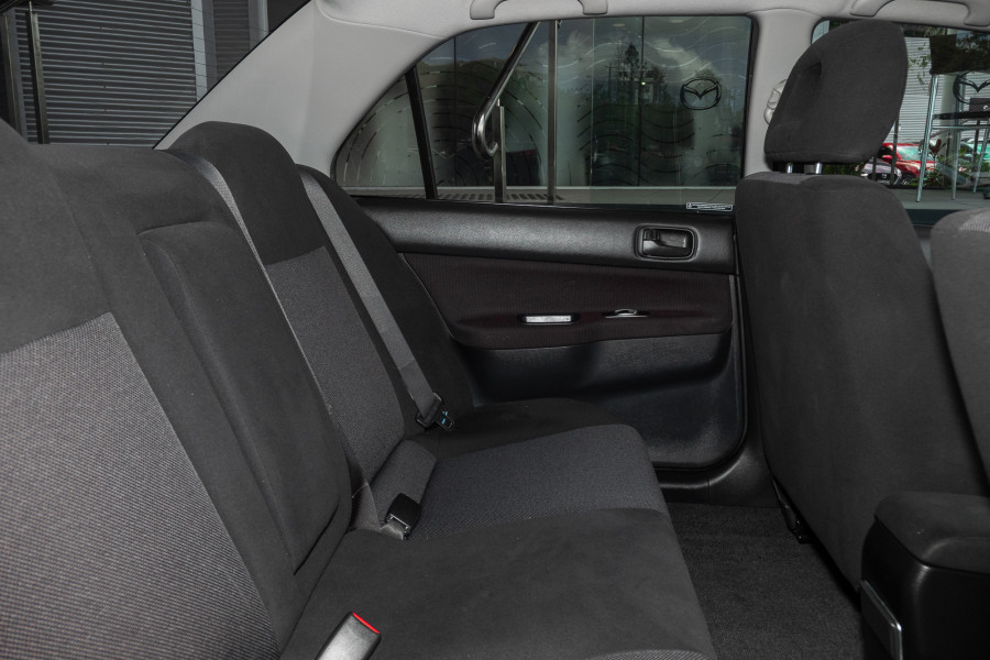 2005 MY6 Mitsubishi Lancer Sedan Image 9