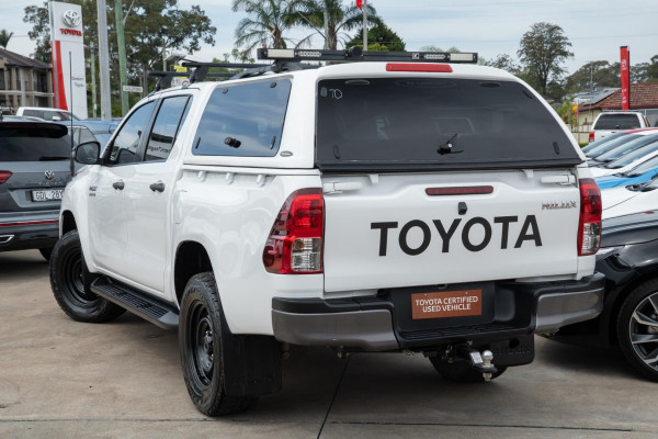 2021 Toyota HiLux GUN126R SR Cab Chassis Image 2