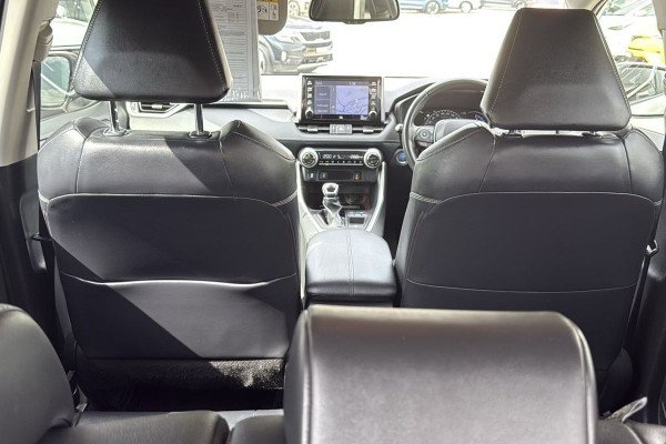 2020 Toyota RAV4 AXAH52R Cruiser SUV Image 13