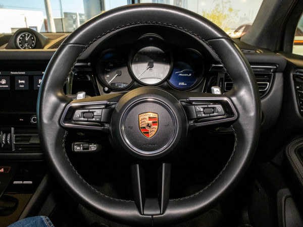 2024 Porsche Macan 95B S SUV image 21