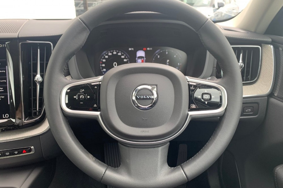 2020 Volvo XC60 UZ D4 Inscription Suv Image 5