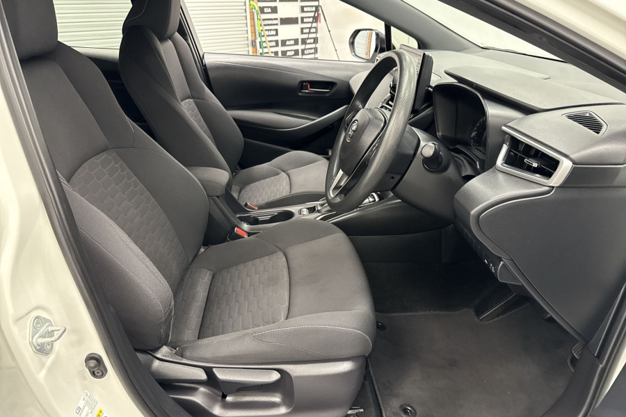 2020 Toyota Corolla MZEA12R Ascent Sport Hybrid Hatch Image 19