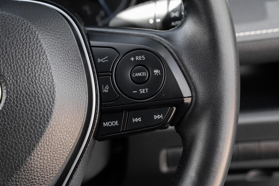 2025 Toyota RAV4 AXAH52R GX SUV Image 17