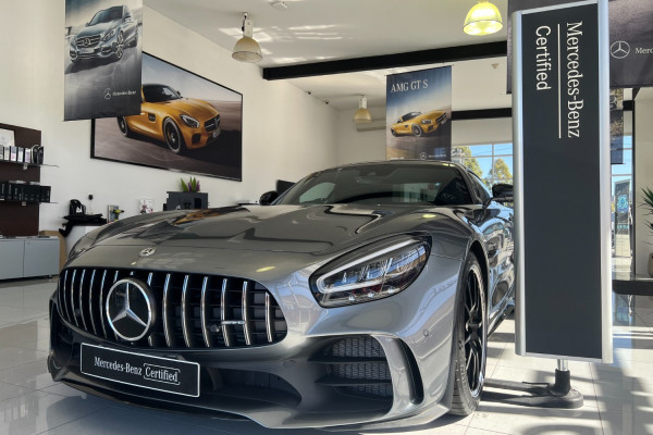 2021 MYon Mercedes-Benz AMG GT C190 R Coupe Image 5