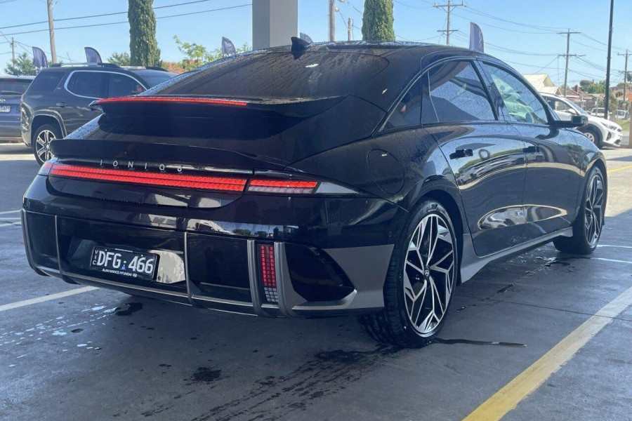2023 Hyundai IONIQ 6 CE.V1 Epiq Sedan Image 8