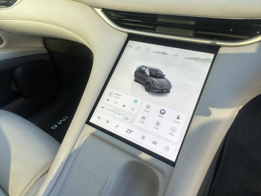 2025 MG IM6 S12L Performance SUV Image 15