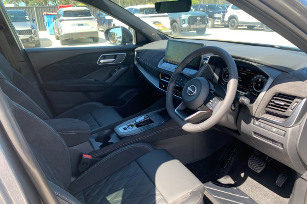 2026 Nissan QASHQAI J12 Ti-L e-POWER SUV Image 9