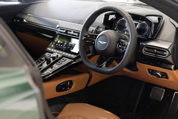 2026 MY26.5 Aston Martin Vantage  S Coupe Image 34