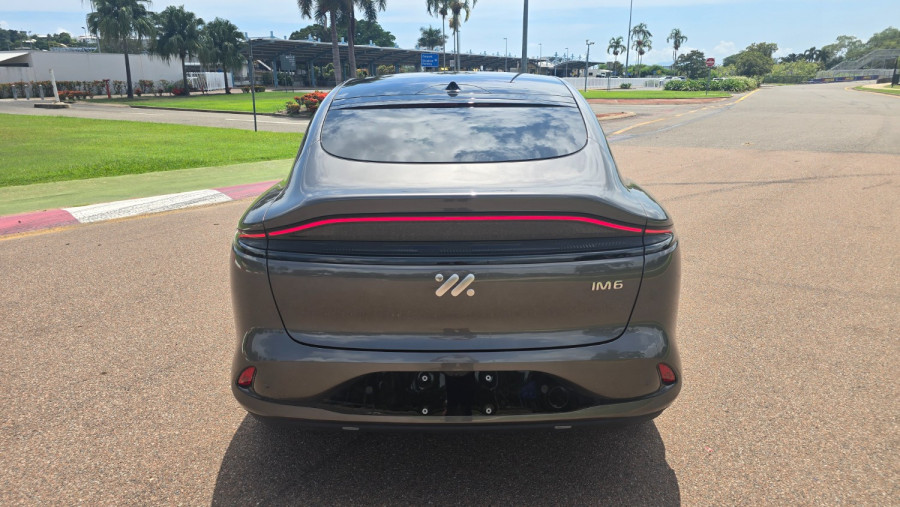 2025 MG IM6 S12L Platinum SUV Image 19