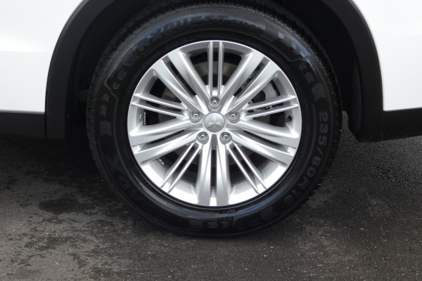 2023 Mitsubishi Outlander ZM MY23 ES 7 SEAT 2WD SUV Image 5