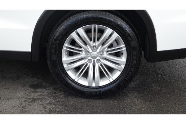 2023 Mitsubishi Outlander ZM MY23 ES 7 SEAT 2WD SUV Image 5
