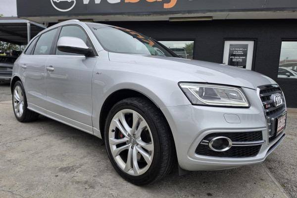 2013 Audi SQ5 8R TDI SUV Image 5