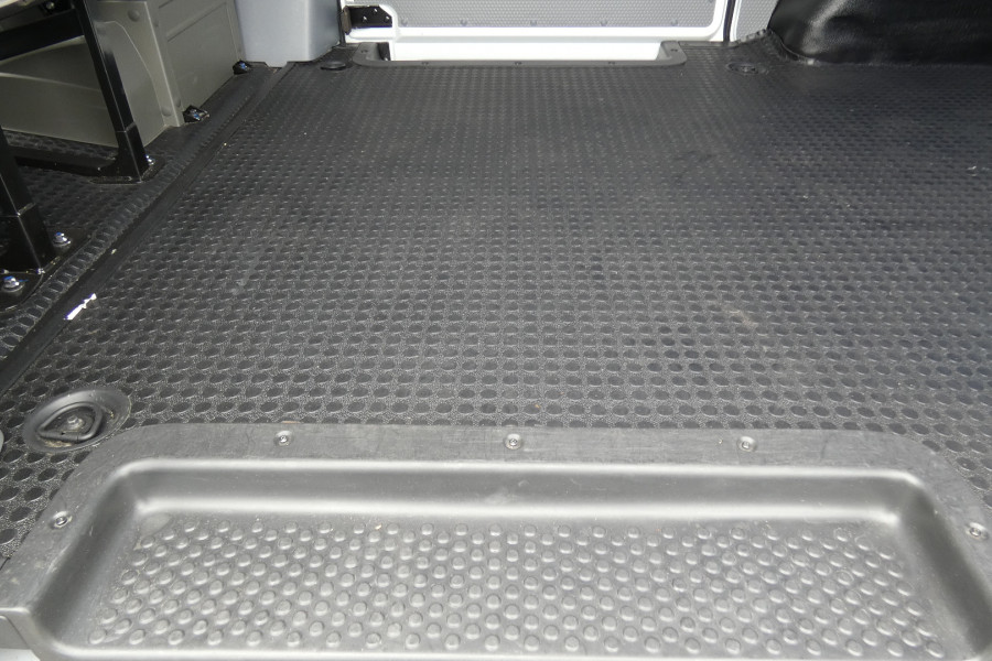2022 LDV V80 K1 SWB LOW ROOF Van Image 12
