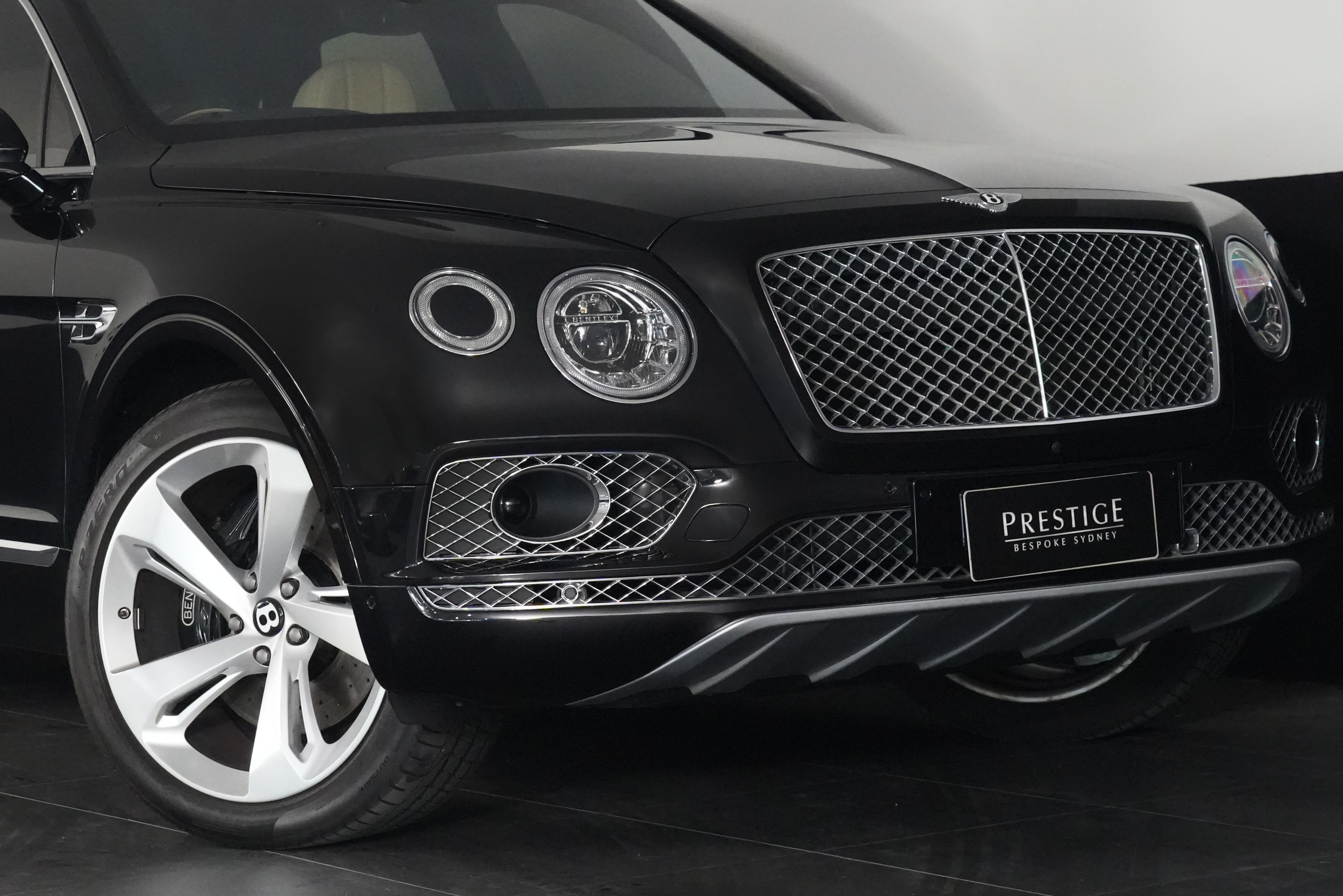 2018 Bentley Bentayga W12 SUV Image 18