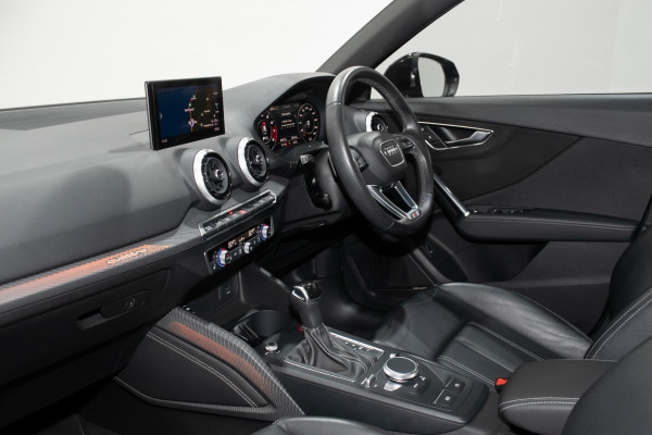 2021 Audi SQ2 GA SUV Image 23