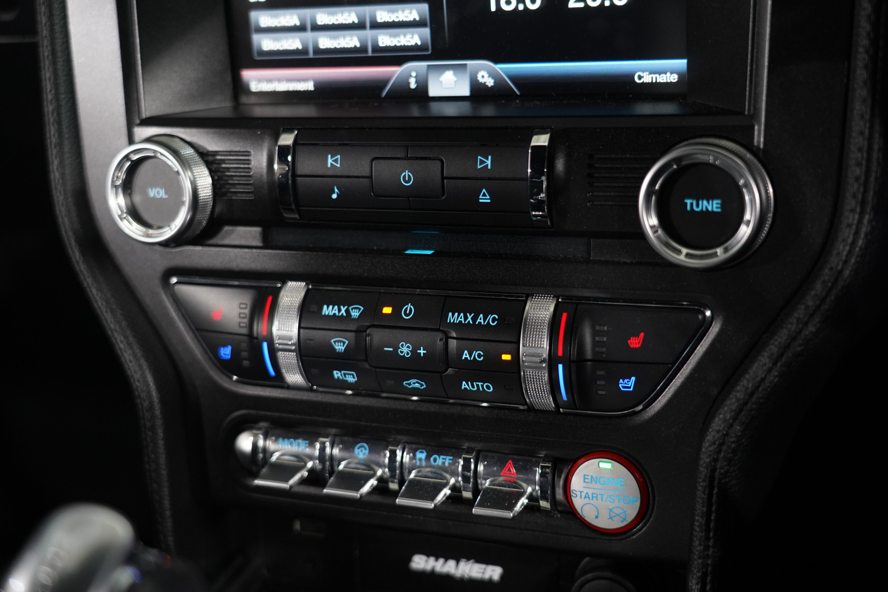 2016 Ford Mustang Fastback Gt 5.0 V8 Coupe Image 18