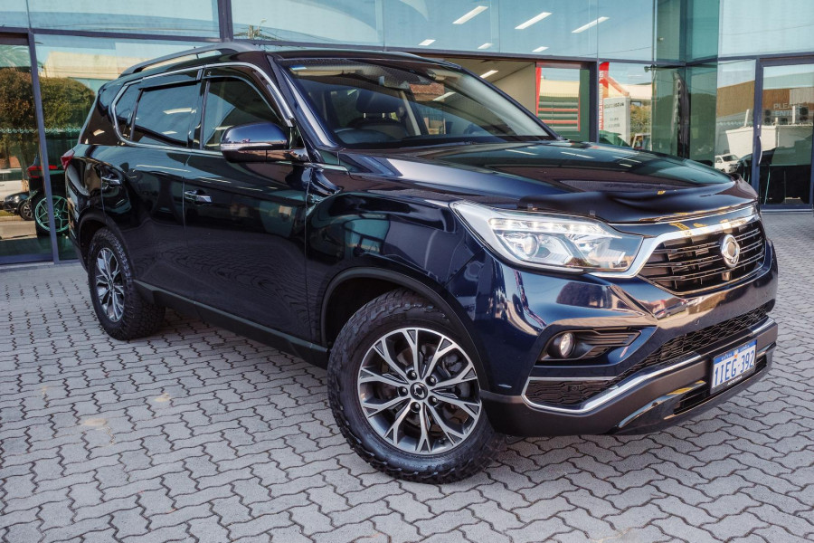 2019 SsangYong Rexton Y400 Ultimate SUV Image 1
