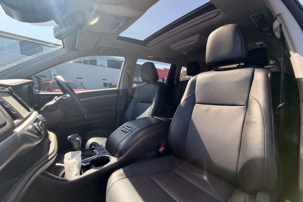 2018 Toyota Kluger GSU50R Grande SUV Image 14