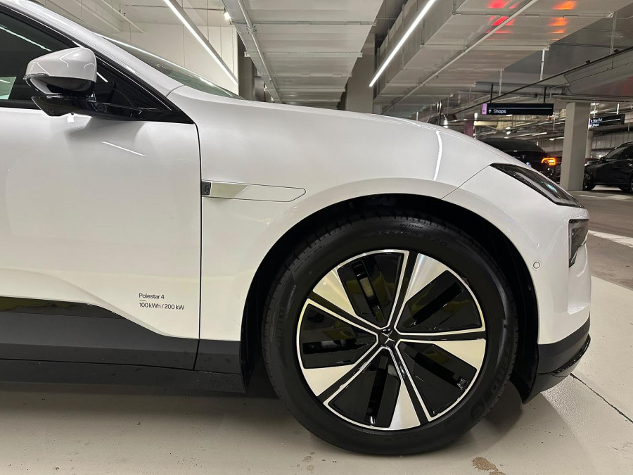 2025 Polestar 4  Long range Single motor Coupe Image 7