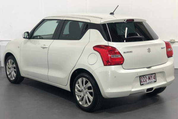2023 Suzuki Swift AZ Series II GL Hatch Image 5